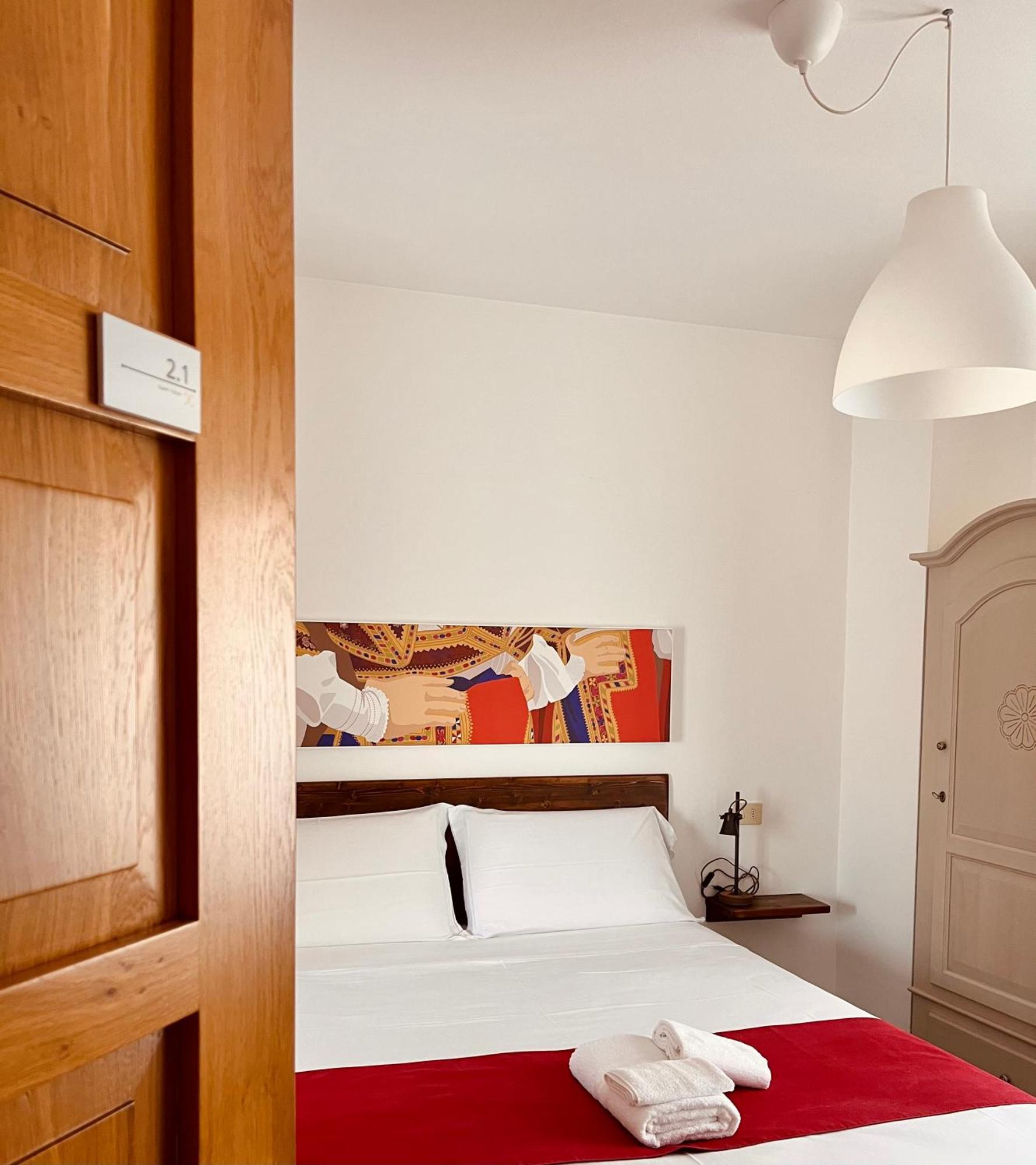 Carrales Guest House Nuoro  Exterior foto